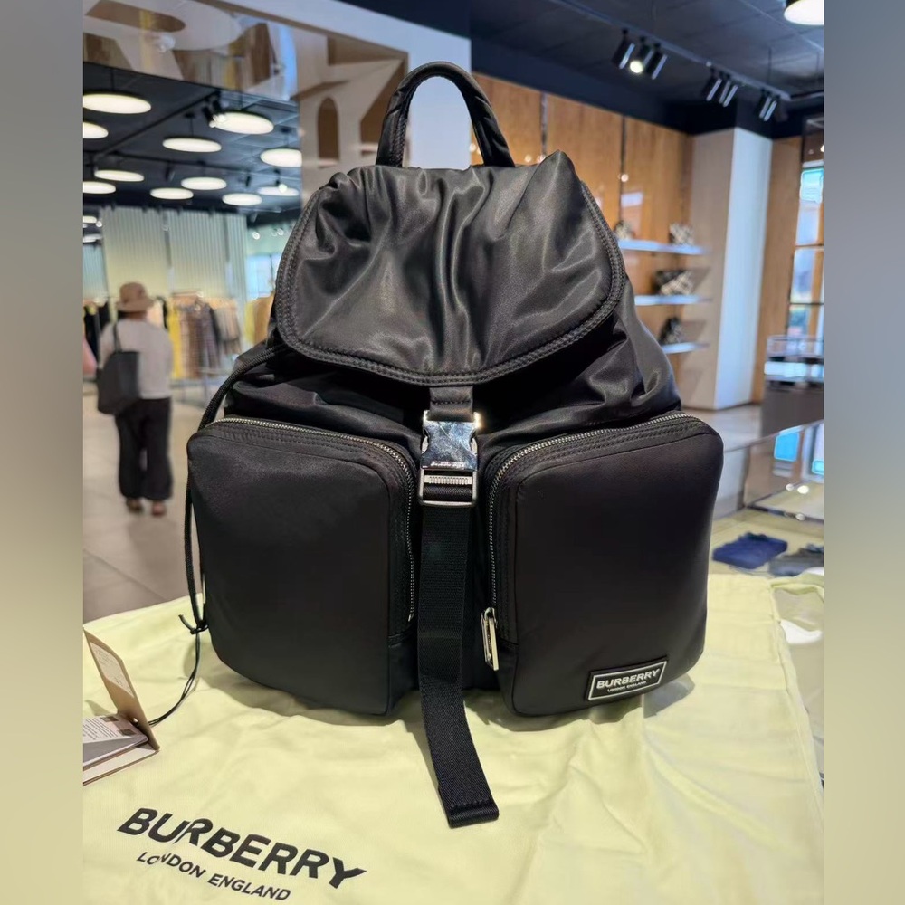 Burberry Black nylon flip Backpack small NEW - Picture 4 of 10